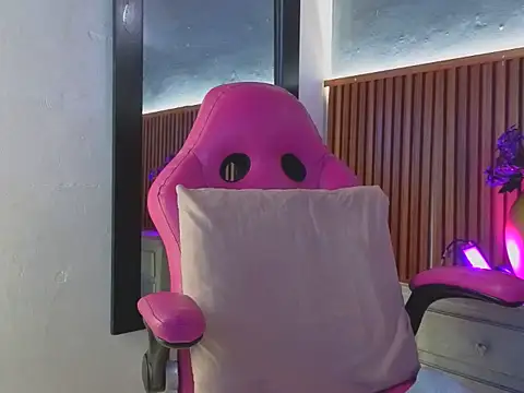 miss monserrate01 online show from 21, 2, 2026