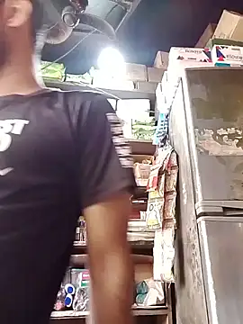 Snapshot of sos-boy chatting on 13, 3, 2026 sos-boy online show from 13, 3, 2026