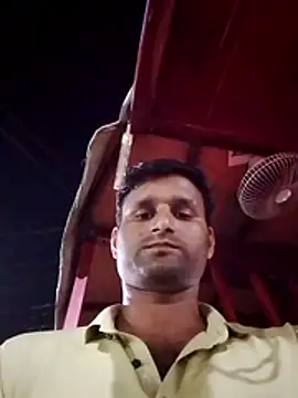 Snapshot of sos-boy chatting on 18, 3, 2026 sos-boy online show from 18, 3, 2026