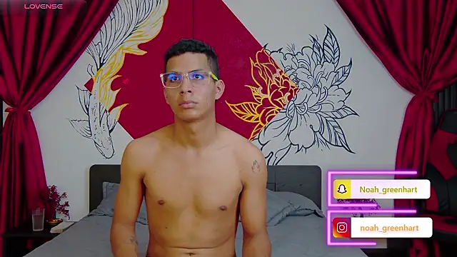 Snapshot of Noah_Greenhartt chatting on 11, 3, 2026 Noah Greenhartt online show from 11, 3, 2026