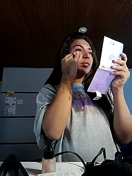 Snapshot of MeelFox chatting on 6, 2, 2026 MeelFox online show from 6, 2, 2026