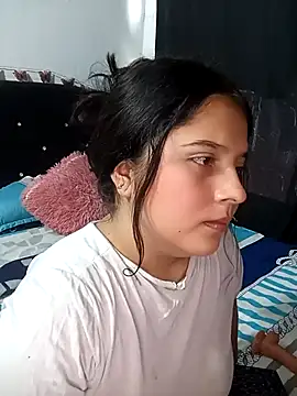 Snapshot of Salome_Vivas chatting on 19, 4, 2026 Salome Vivas online show from 19, 4, 2026