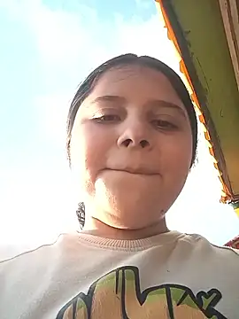 Snapshot of Salome_Vivas chatting on 5, 5, 2026 Salome Vivas online show from 5, 5, 2026