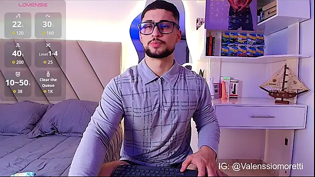 valenssio moretti online show from 30, 6, 2026
