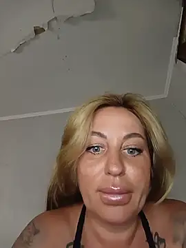 MiaMooly online show from 20, 7, 2026