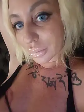 MiaMooly online show from 1, 8, 2026