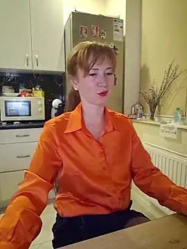 LanaBananaa  online show from 2, 5, 2026