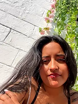 Snapshot of Annie_Alicee chatting on 11, 2, 2026 Annie Alicee online show from 11, 2, 2026