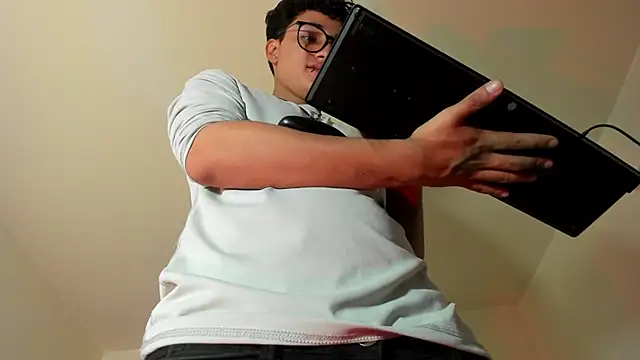 Snapshot of Adonibaskerville4 chatting on 22, 3, 2026 Adonibaskerville4 online show from 22, 3, 2026