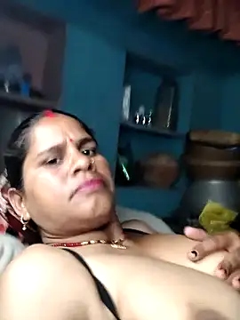 Snapshot of Hot_kiran4 chatting on 3, 3, 2026 Hot kiran4 online show from 3, 3, 2026