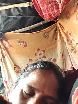 Snapshot of Hot_kiran4 chatting on 18, 3, 2026 Hot kiran4 online show from 18, 3, 2026