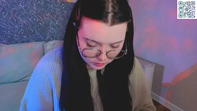 Kira G0ld online show from 2, 5, 2026