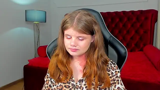 ChloeHalses online show from 2, 7, 2026