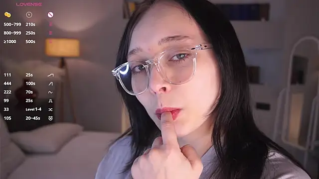 HannaHayles online show from 17, 2, 2026