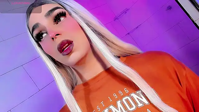 Maddye Fox online show from 25, 6, 2026