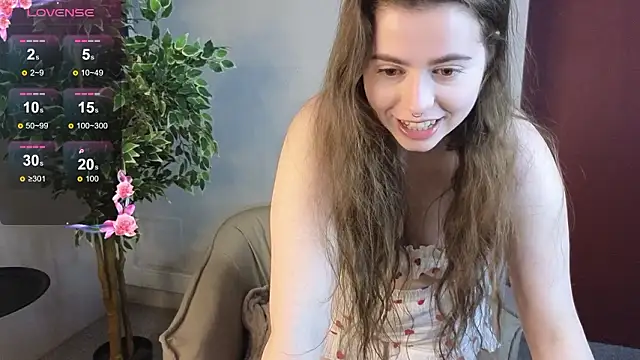 Snapshot of LovingWhisperr chatting on 21, 3, 2026 LovingWhisperr online show from 21, 3, 2026