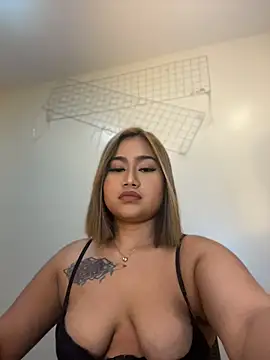 vien pussy69 online show from 27, 6, 2026