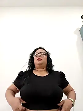 Snapshot of CAMILA--04 chatting on 12, 2, 2026 CAMILA--04 online show from 12, 2, 2026