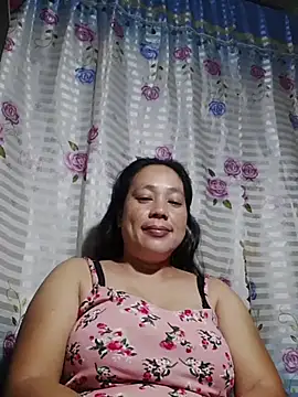 Snapshot of May_Bombs chatting on 5, 3, 2026 May Bombs online show from 5, 3, 2026