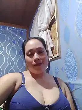 Snapshot of May_Bombs chatting on 8, 5, 2026 May Bombs online show from 8, 5, 2026