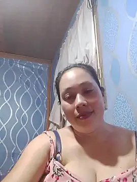 Snapshot of May_Bombs chatting on 26, 5, 2026 May Bombs online show from 26, 5, 2026