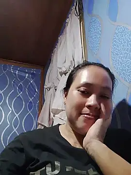 Snapshot of May_Bombs chatting on 1, 6, 2026 May Bombs online show from 1, 6, 2026