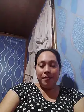 Snapshot of May_Bombs chatting on 9, 6, 2026 May Bombs online show from 9, 6, 2026