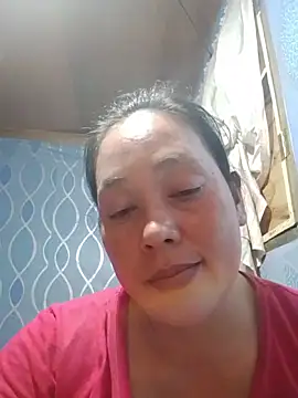 Snapshot of May_Bombs chatting on 27, 6, 2026 May Bombs online show from 27, 6, 2026