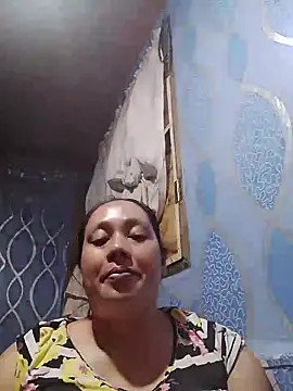 Snapshot of May_Bombs chatting on 29, 6, 2026 May Bombs online show from 29, 6, 2026