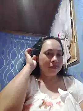 Snapshot of May_Bombs chatting on 31, 7, 2026 May Bombs online show from 31, 7, 2026