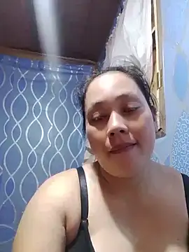 Snapshot of May_Bombs chatting on 4, 8, 2026 May Bombs online show from 4, 8, 2026