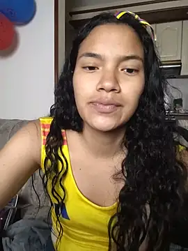 Julieta Parker online show from 30, 6, 2026
