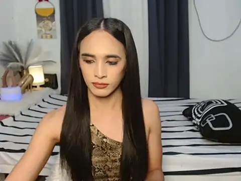 Gwenstacy30 online show from 10, 3, 2026