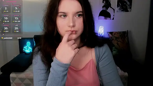 Snapshot of chloe_dashh chatting on 6, 2, 2026 chloe dashh online show from 6, 2, 2026