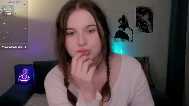 Snapshot of chloe_dashh chatting on 8, 2, 2026 chloe dashh online show from 8, 2, 2026