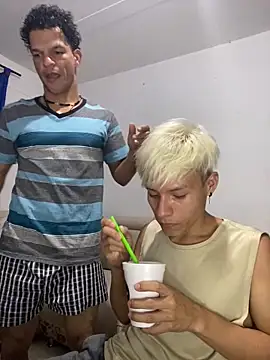 MaxyRyan online show from 22, 2, 2026