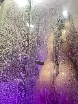 Mia rivers   online show from 1, 3, 2026