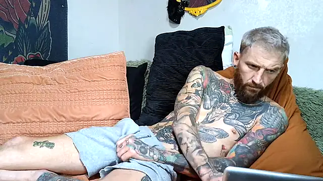 F D R  online show from 22, 4, 2026