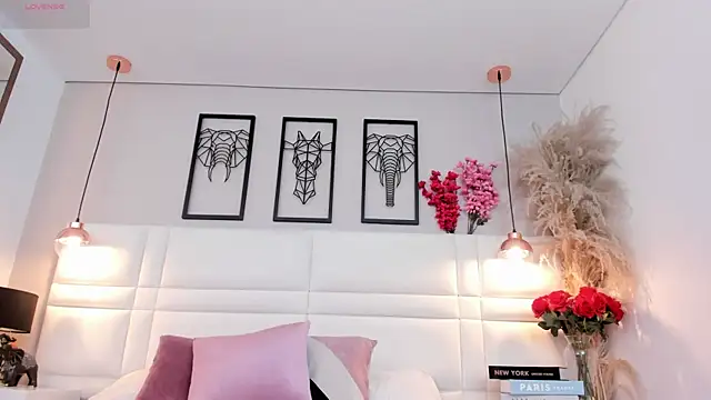Snapshot of RaquelHyde_ chatting on 29, 7, 2026 RaquelHyde online show from 29, 7, 2026