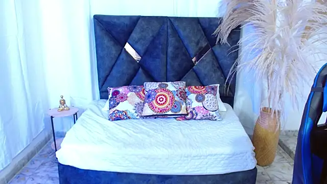 nikoo 18 online show from 9, 2, 2026