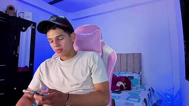 Adrian Prime  online show from 17, 3, 2026