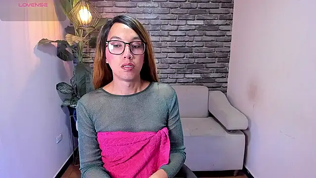 isabella star  online show from 2, 5, 2026