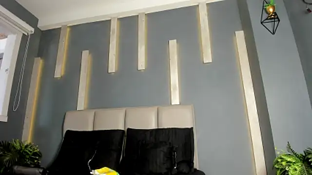 Snapshot of TSExoticFuck chatting on 13, 3, 2026 TSExoticFuck online show from 13, 3, 2026