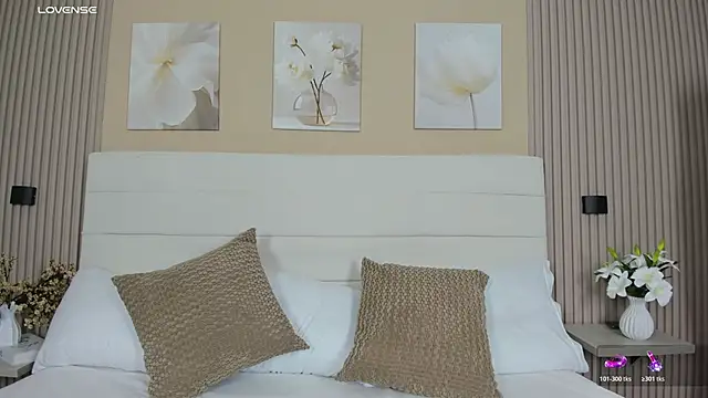 LisaLain online show from 30, 6, 2026