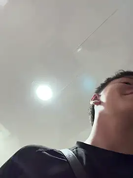 ARON LUXX online show from 28, 7, 2026