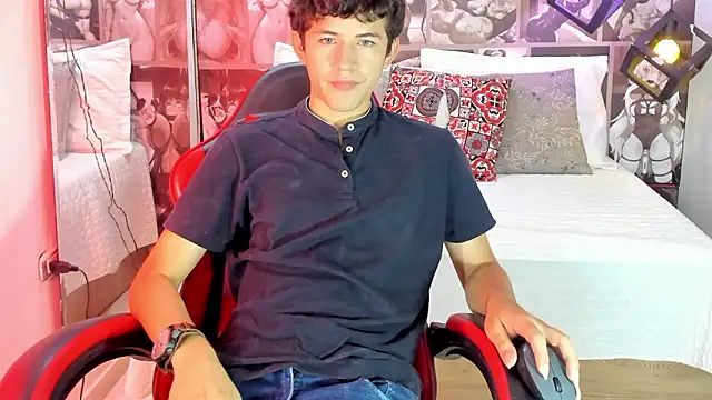 Snapshot of Christian_Foxx chatting on 3, 3, 2026 Christian Foxx online show from 3, 3, 2026