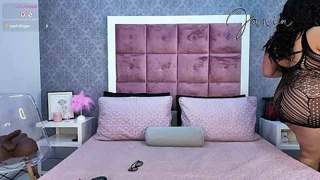 Snapshot of Srtalewis chatting on 19, 2, 2026 Srtalewis online show from 19, 2, 2026