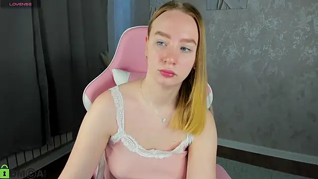 Snapshot of DaraLex_ chatting on 13, 3, 2026 DaraLex online show from 13, 3, 2026