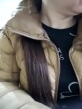 Snapshot of LiilyZi chatting on 19, 3, 2026 LiilyZi online show from 19, 3, 2026