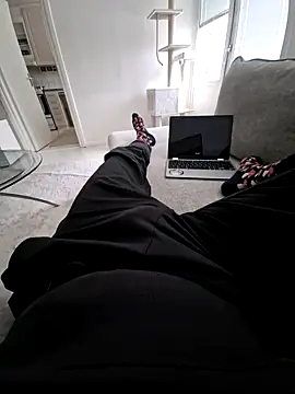 Snapshot of Tommyzzzzzz chatting on 8, 2, 2026 Tommyzzzzzz online show from 8, 2, 2026